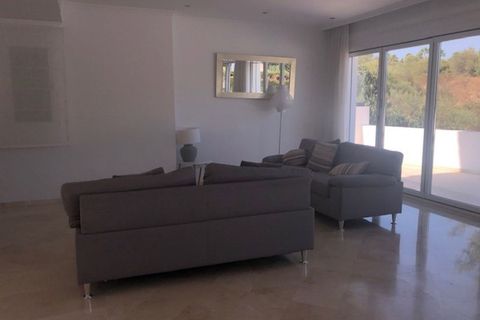 Villa i Marbella, Malaga, Marbella - € 1.195.000 | Ref: ED-B81771SR - foto 18