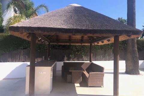 Villa i Marbella, Malaga, Marbella - € 1.195.000 | Ref: ED-B81771SR - foto 19