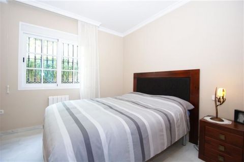 Villa a Marbella, Malaga, Marbella - € 1.190.000 | Ref: ED-B94171SR - foto 4