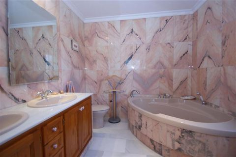 Villa a Marbella, Malaga, Marbella - € 1.190.000 | Ref: ED-B94171SR - foto 14