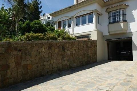 Villa a Marbella, Malaga, Marbella - € 1.190.000 | Ref: ED-B94171SR - foto 25