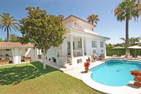 Villa en Marbella, Malaga, Marbella - € 749.000 | Ref: ED-B11271SR - photo 10