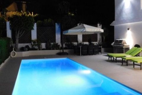 Villa a Marbella, Malaga, Marbella - € 1.295.000 | Ref: ED-B99561SR - foto 26