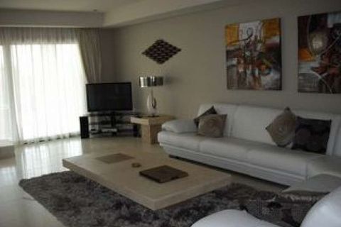 Villa a Marbella, Malaga, Marbella - € 1.950.000 | Ref: ED-B39151SR - foto 13