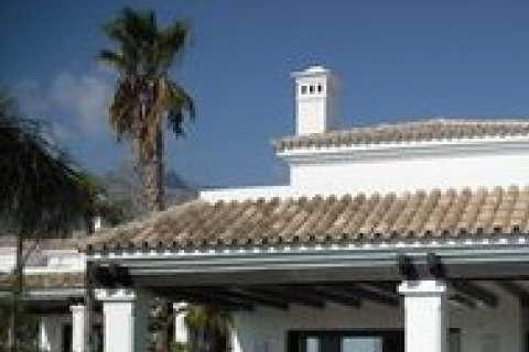Villa a Marbella, Malaga, Marbella - € 1.950.000 | Ref: ED-B39151SR - foto 16