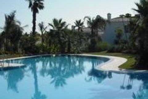 Villa a Marbella, Malaga, Marbella - € 1.950.000 | Ref: ED-B39151SR - foto 20