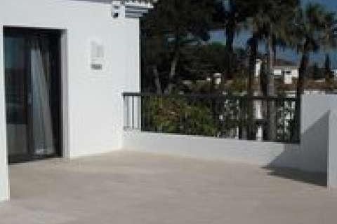 Villa a Marbella, Malaga, Marbella - € 1.950.000 | Ref: ED-B39151SR - foto 30