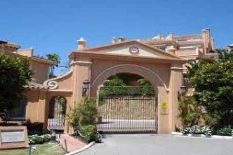 Dupleks i Marbella, Malaga, Marbella - € 460 000 | Ref: ED-B54371SR - foto 2
