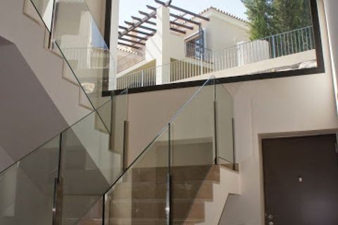 Villa i Benahavis, Malaga, Benahavis - € 1.295.000 | Ref: ED-B40751SR - foto 4