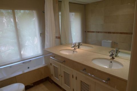 Leilighet i Marbella, Malaga, Marbella - € 975 000 | Ref: ED-B42171SR - foto 8