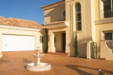 Villa i Marbella, Malaga, Marbella - € 2.250.000 | Ref: ED-B4511SR - foto 11