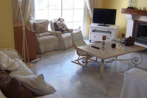 Penthouse i Marbella, Malaga, Marbella - € 1 100 000 | Ref: ED-B40531SR - foto 30