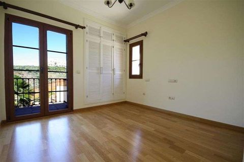 Villa en Marbella, Malaga, Marbella - € 750.000 | Ref: ED-B43201SR - photo 3