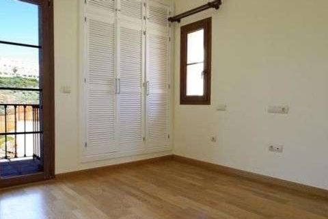 Villa en Marbella, Malaga, Marbella - € 750.000 | Ref: ED-B43201SR - photo 22