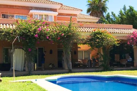 Villa i Marbella, Malaga, Marbella - € 1.575.000 | Ref: ED-B50271SR - foto 14