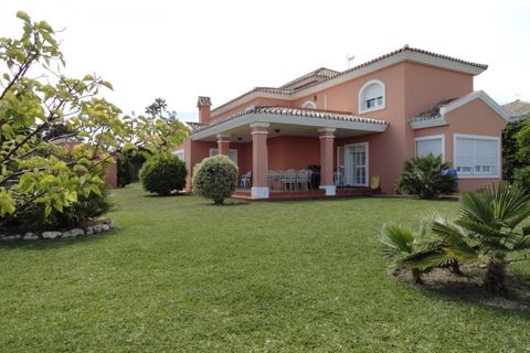 Villa a Estepona, Malaga, Estepona - € 2.750.000 | Ref: ED-B38081SR - foto 2