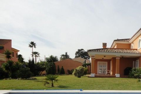 Villa a Estepona, Malaga, Estepona - € 2.750.000 | Ref: ED-B38081SR - foto 14