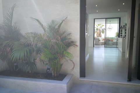 Villa a Marbella, Malaga, Marbella - € 1.795.000 | Ref: ED-B91081SR - foto 8