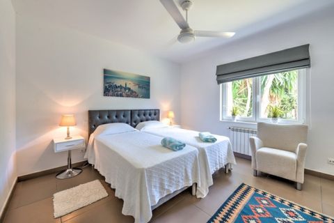 Villa a Marbella, Malaga, Marbella - € 1.399.000 | Ref: ED-B97871SR - foto 9