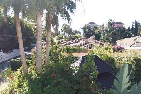 Villa a Marbella, Malaga, Marbella - € 1.250.000 | Ref: ED-B42331SR - foto 22