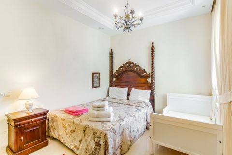 Villa i Marbella, Malaga, Marbella - € 1.950.000 | Ref: ED-B92841SR - foto 17