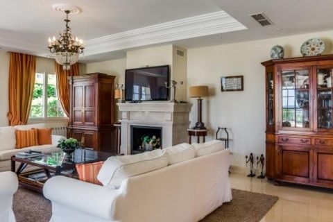 Villa i Marbella, Malaga, Marbella - € 1.950.000 | Ref: ED-B92841SR - foto 29