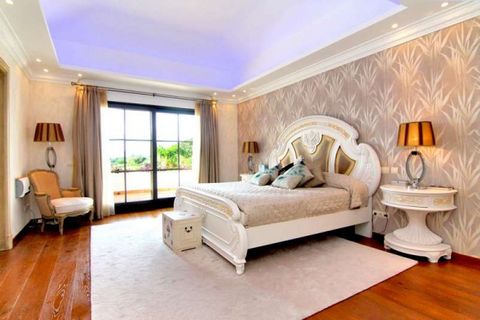 Villa a Benahavis, Malaga, Benahavis - € 3.195.000 | Ref: ED-B75651SR - foto 3