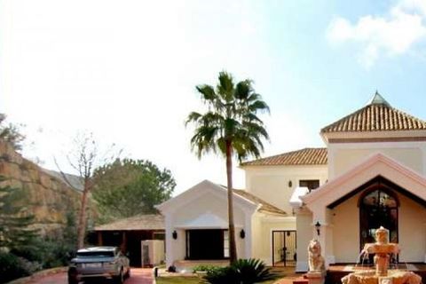 Villa a Benahavis, Malaga, Benahavis - € 3.195.000 | Ref: ED-B75651SR - foto 30