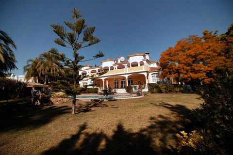 Villa a Benahavis, Malaga, Benahavis - € 3.495.000 | Ref: ED-B49611SR - foto 13