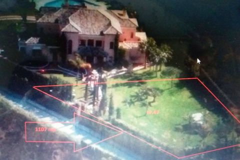 Terra a Marbella, Malaga, Marbella - € 1.000.000 | Ref: ED-B82271SR - foto 3