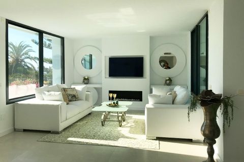 Villa a Marbella, Malaga, Marbella - € 1.890.000 | Ref: ED-B10271SR - foto 2