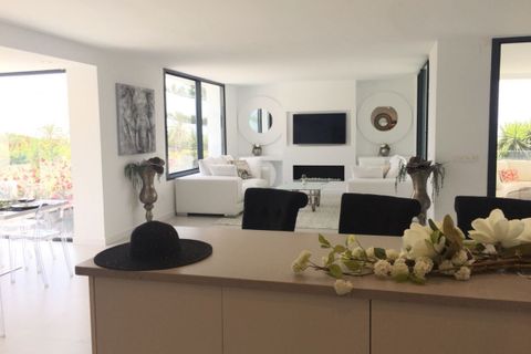 Villa a Marbella, Malaga, Marbella - € 1.890.000 | Ref: ED-B10271SR - foto 10