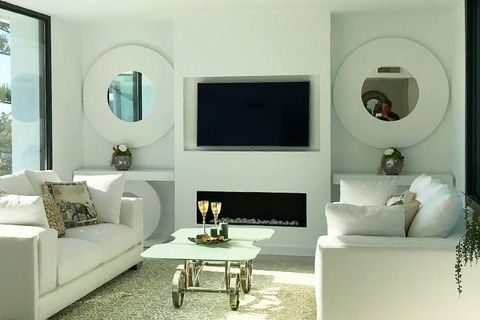 Villa a Marbella, Malaga, Marbella - € 1.890.000 | Ref: ED-B10271SR - foto 21