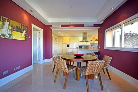 Villa a Marbella, Malaga, Marbella - € 2.750.000 | Ref: ED-B41071SR - foto 5