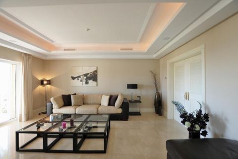 Villa a Marbella, Malaga, Marbella - € 2.750.000 | Ref: ED-B41071SR - foto 18