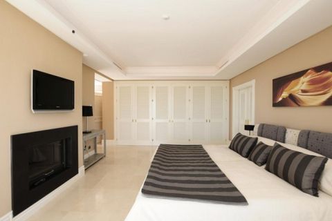 Villa a Marbella, Malaga, Marbella - € 2.750.000 | Ref: ED-B41071SR - foto 26