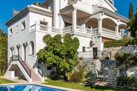 Villa a Marbella, Malaga, Marbella - € 1.875.000 | Ref: ED-B22661SR - foto 10