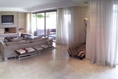 Penthouse i Marbella, Malaga, Marbella - € 1 700 000 | Ref: ED-B46441SR - foto 4