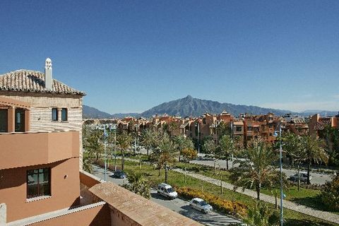 Penthouse i Marbella, Malaga, Marbella - € 1 485 012 | Ref: ED-B42841SR - foto 15