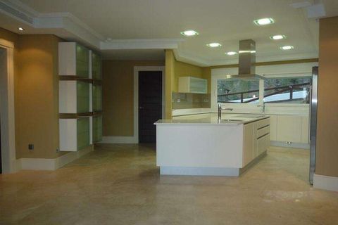 Villa a Marbella, Malaga, Marbella - € 3.100.000 | Ref: ED-B34411SR - foto 18