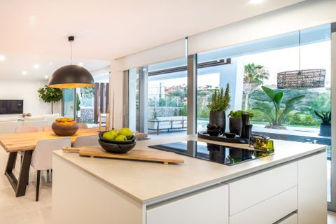 Villa a Marbella, Malaga, Marbella - € 2.150.000 | Ref: ED-AC2045 - foto 3