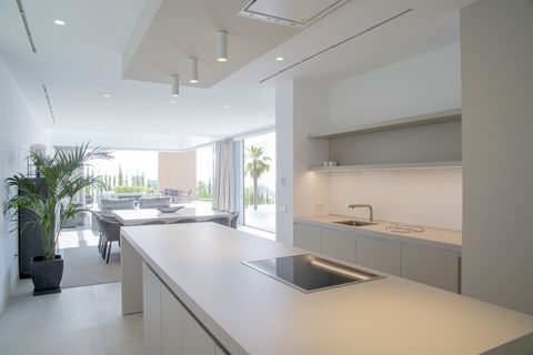Villa a Marbella, Malaga, Marbella - € 3.200.000 | Ref: ED-BD2009 - foto 4