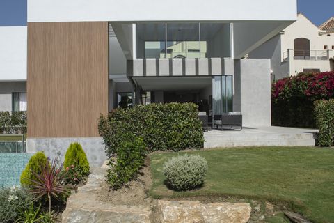 Villa a Marbella, Malaga, Marbella - € 3.200.000 | Ref: ED-BD2009 - foto 36