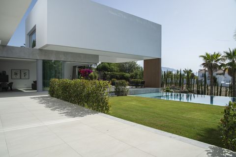 Villa a Marbella, Malaga, Marbella - € 3.200.000 | Ref: ED-BD2009 - foto 46