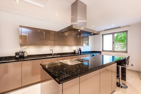 Villa a Marbella, Malaga, Marbella - € 1.995.000 | Ref: ED-BD2023 - foto 5