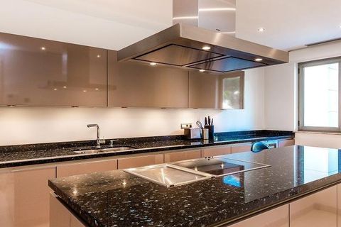 Villa a Marbella, Malaga, Marbella - € 1.995.000 | Ref: ED-BD2023 - foto 24