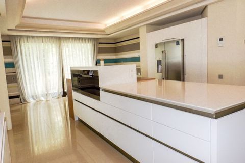 Villa a Marbella, Malaga, Marbella - € 6.595.000 | Ref: ED-BD2040 - foto 12