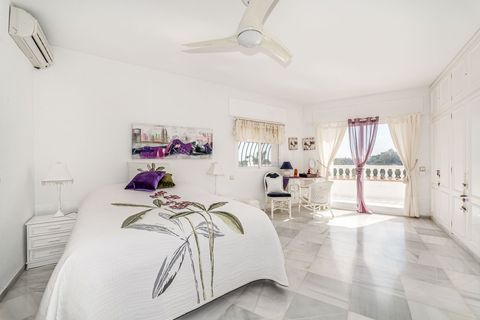 Villa a Marbella, Malaga, Marbella - € 1.990.000 | Ref: ED-BD2043 - foto 3
