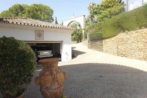 Villa a Marbella, Malaga, Marbella - € 1.990.000 | Ref: ED-BD2043 - foto 9