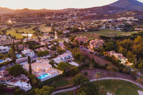 Villa i Marbella, Malaga, Marbella - € 3.900.000 | Ref: ED-BD2088 - foto 17